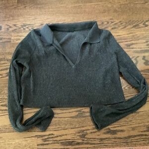 Wild Fable grey ribbed cropped sweater, size M